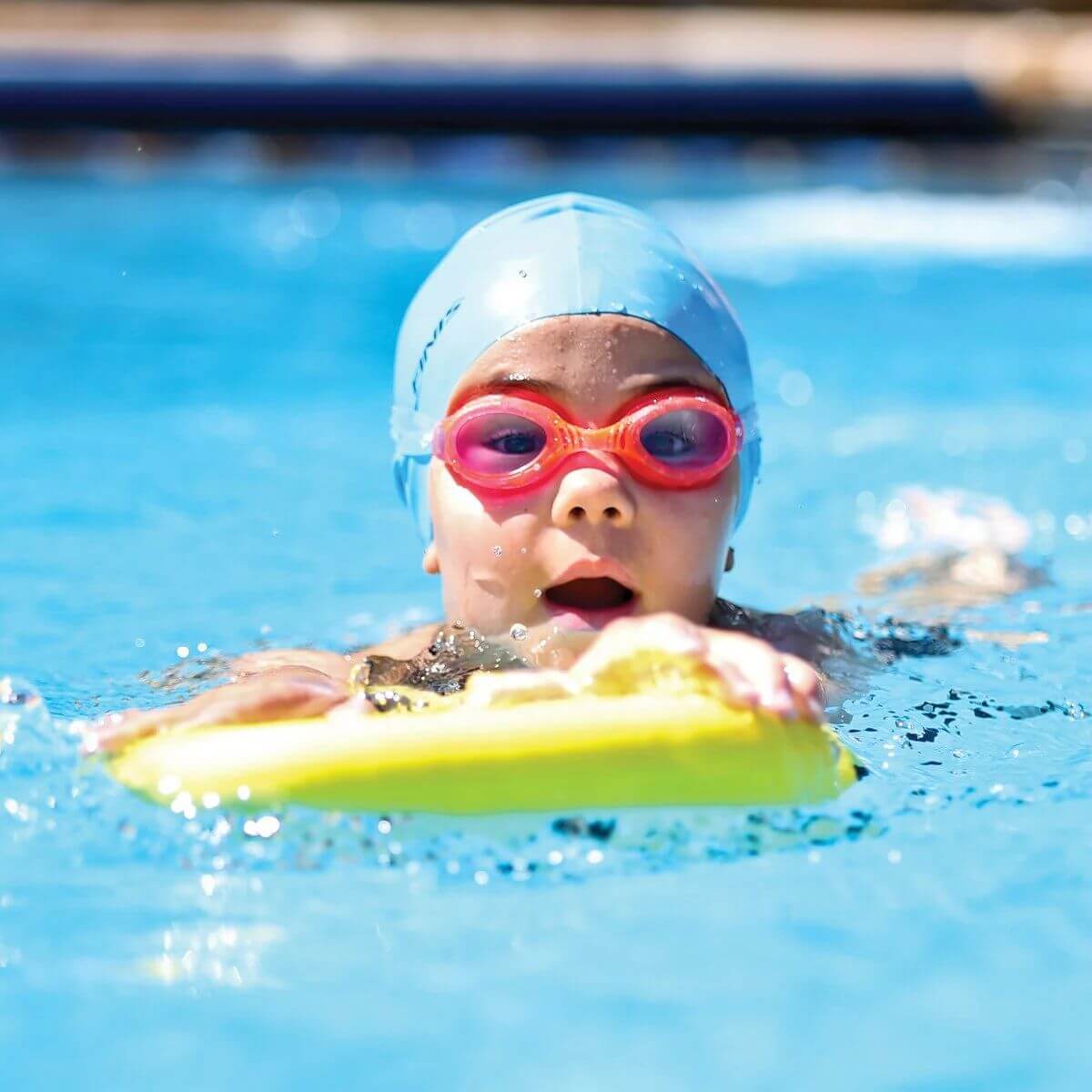 Finis Foam Swimming Kickboard - Image 5