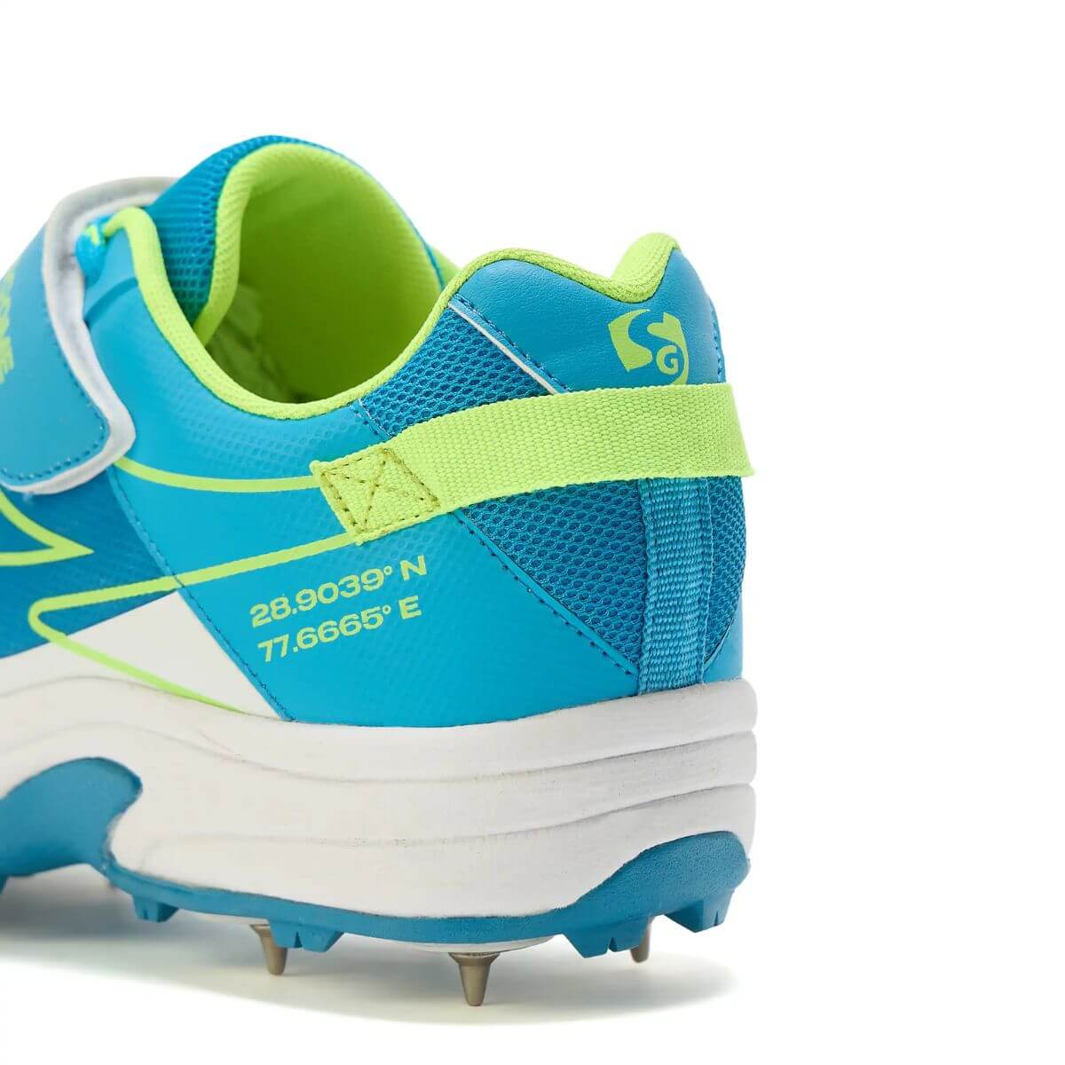 SG Sierra Arc Cricket Spikes - Image 10
