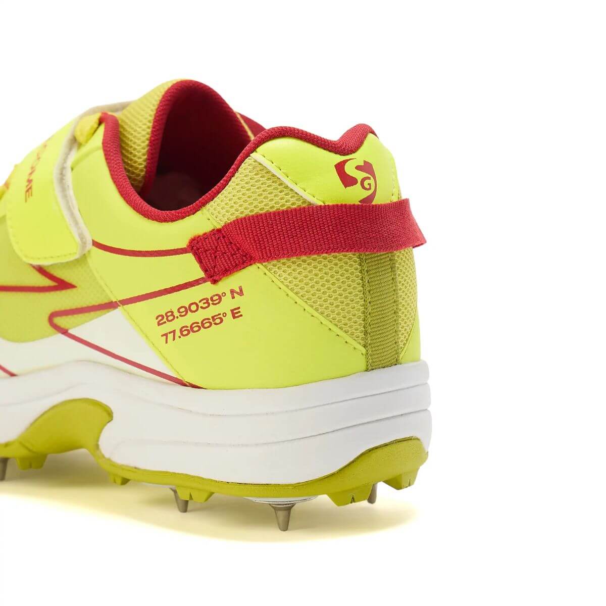 SG Sierra Arc Cricket Spikes - Image 4